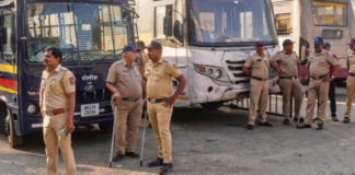 Delhi School Bomb Threat: ‘बम से उड़ा देंगे’, दिल्ली के 50 से अधिक स्कूलों को ईमेल से मिली धमकी, जांच जारी Delhi School Bomb Threat