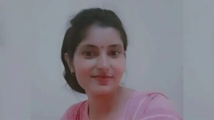 ARCHNA TIWARI