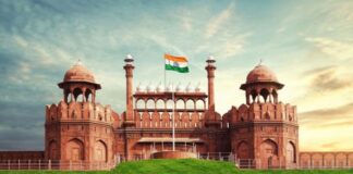 Independence Day 2025: 15 अगस्त को लालकिला जाने से पहले जान लें ये नियम, नहीं तो हो सकती है परेशानी