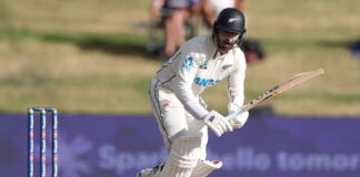 IPL में अनसोल्ड रहने के बाद डेवोन कॉन्वे ने मचाई तबाही, जड़ दिया दोहरा शतक Devon Conway