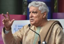 जावेद अख्तर ने बताया क्यों नहीं लिखे बॉर्डर-2 के गाने, डॉयरेक्टर की इस अप्रोच से थे नाराज Why Javed Akhtar skipped Border 2