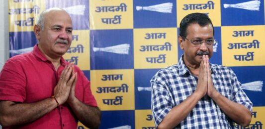 शराब घोटाले मामले में राउज एवेन्यू कोर्ट ने अरविंद केजरीवाल-मनीष सिसोदिया को दी क्लीन चिट, सभी 21 आरोपी हुए बरी Arvind Kejriwal-Manish Sisodia