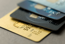 पहली बार क्रेडिट कार्ड को यूज करने जा रहे हैं तो इन 5 बातों का रखें ध्यान, हो सकता है भारी नुकसान First credit card