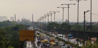 दिल्ली में पारा 30 डिग्री सेल्सियस तक पहुंचा, हवा की गुणवत्ता भी खराब स्तर पर; टूटा रिकॉर्ड Delhi Weather