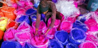 मार्च 2026 में चैत्र नवरात्रि, राम नवमी कब? होली, चंद्र ग्रहण और हिंदू नववर्ष सहित पूरे महीने के व्रत-त्योहार की पूरी लिस्ट देखें When is Chaitra Navratri and Ram Navami in March 2026? See the full list of fasts and festivals for the month, including Holi, the lunar eclipse, and the Hindu New Year.