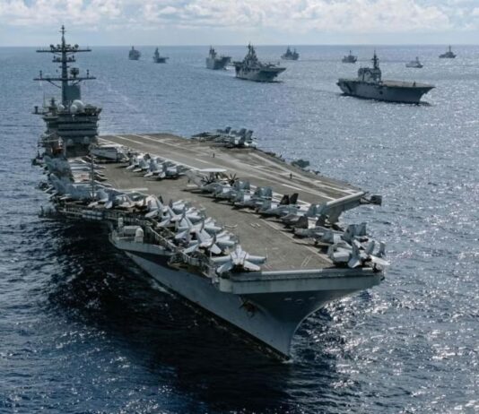 क्या अमेरिका ने ईरान के विरुद्ध शुरू कर दिया? अरब सागर में US नेवी ने ईरानी ड्रोन को किया ढेर