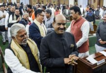 संसद में स्पीकर ओम बिरला को घेरने की तैयारी कर रहा विपक्ष, अविश्वास प्रस्ताव लाने के लिए एकजुट हुए दल om birla india dail