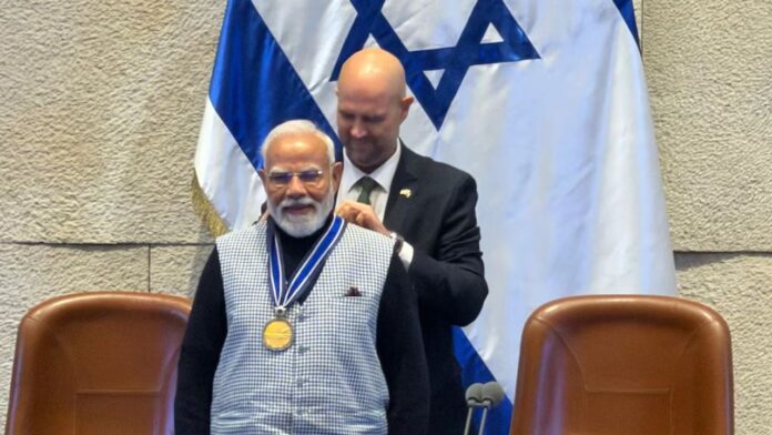 pm modi conferred speaker of the knesset medal pm-modi-conferred-speaker-of-the-knesset-medal