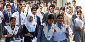 CBSE का नया नोटिस: 10वीं की सेकंड बोर्ड परीक्षा 2026 के लिए मांगी छात्रों की लिस्ट, मार्क्स सुधारने का मौका CBSE Second Board Exam 2026