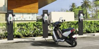 ई-वाहन खरीदारों के लिए खुशखबरी, सरकार ने बढ़ाई पीएम ई-ड्राइव योजना की समयसीमा; हाथ से ना निकल जाए मौका Government Extends PM E-DRIVE Subsidies