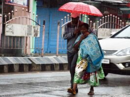 झारखंड में आंधी-बारिश से फसलों को भारी नुकसान, एक युवक और कई मवेशियों की मौत