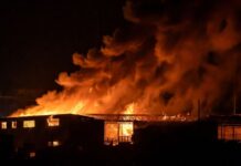 अलवर में AC बनाने वाली कंपनी बनी आग का गोला, मौके पर पहुंची दमकल की 6 गाड़ियां; जानें कितना हुआ नुकसान