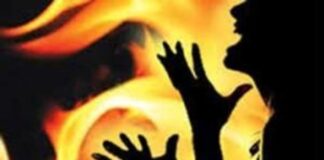 कोलकाता में इंटरव्यू के नाम पर युवती को बुलाया और केरोसिन डालकर जिंदा जलाया; जानें क्या थी वजह