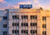 CBSE 12वीं रिजल्ट में गड़बड़ी! धुंधली कॉपियों को लेकर छात्रों ने मांगे ‘ग्रेस मार्क्स’ CBSE Class 12 Results Students Demand Grace Marks Over Illegible Answer Sheets
