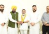 पंजाब की राजनीति में हलचल, वरिष्ठ नेता अनिल सेठी हुए AAP में शामिल Anil Sethi joins AAP in presence of Bhagwant Mann