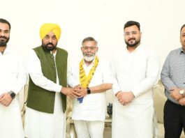 पंजाब की राजनीति में हलचल, वरिष्ठ नेता अनिल सेठी हुए AAP में शामिल Anil Sethi joins AAP in presence of Bhagwant Mann