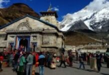 चारधाम यात्रा में बढ़ी भीड़, प्रशासन ने बंद किए केदारनाथ-यमुनोत्री पंजीकरण