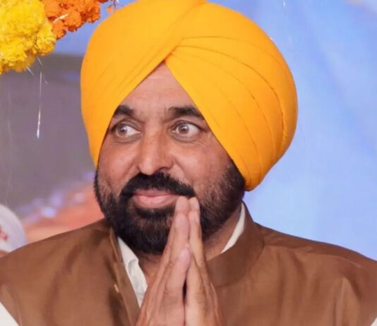 40 से 90+ उम्र के मरीजों के लिए वरदान बनी मुख्यमंत्री सेहत योजना, 98 साल के बुजुर्ग भी हुए लाभान्वित Chief Minister's Health Scheme has become a boon for patients aged 40 to 90+, even a 98-year-old has benefited from it.