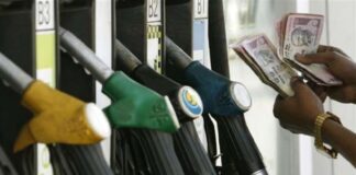 Petrol Diesel Price Update: देशभर में जारी हुए नए दाम, यहां सबसे ज्यादा खर्च करनी पड़ रही जेब Petrol Diesel Price Update New rates released nationwide here where you have to shell out the most