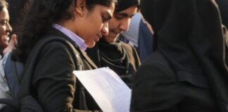 CBSE 12वीं के छात्रों के लिए बड़ी खबर, री-इवैल्यूएशन पोर्टल हुआ एक्टिव; 6 जून तक करें आवेदन CBSE Class 12 re-evaluation
