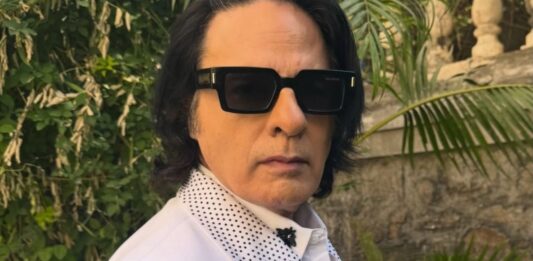 राहुल रॉय ने खोले अपनी लव लाइफ के राज, बोले- ‘मेरी 300 गर्लफ्रेंड्स थीं’ Rahul Roy reveals