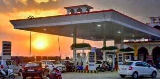Petrol Diesel Price Today: कच्चे तेल में तेजी के बीच जारी हुए नए रेट, जानें आपके शहर में कितना है पेट्रोल-डीजल Petrol and Diesel Prices Today New rates released amidst a rise in crude oil prices check the rates in your city