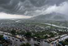 18 राज्यों पर बारिश का खतरा, दिल्ली, यूपी, जम्मू-कश्मीर समेत कई इलाकों के लिए IMD का अलर्ट today weather 22 july weather forecast 22 july rain alert 22 july weather prediction
