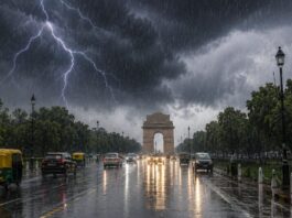 दिल्ली में मॉनसून का जोरदार स्वागत! बारिश ने गिराया पारा, लोगों ने ली राहत की सांस "Delhi Monsoon Update 2026