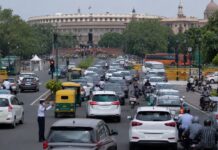 Delhi Traffic Alert: आज दिल्ली की इन सड़कों पर बढ़ सकता है ट्रैफिक का दबाव, देखें पूरी एडवाइजरी delhi traffic advisory