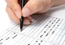NEET स्कोर को लेकर विवाद, छात्र ने हाईकोर्ट में लगाई इंसाफ की गुहार NEET Result 2026