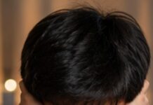 ऑफिस में Co-Worker को डेट करना सही है या गलती? डेटिंग कोच ने बताए फायदे और नुकसान Is dating a co-worker right or a mistake? A dating coach outlines the pros and cons.