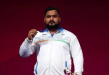 CWG में लवप्रीत सिंह ने जीता रजत पदक, वेटलिफ्टिंग में भारत के नाम रहे कुल 8 मेडल Commonwealth Games