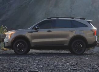 भारत में लॉन्च से पहले Kia की 4.8-मीटर Sorento SUV की झलक दिखाई गई, जानिए इसमें क्या-क्या हो सकता है। Kia Sorento