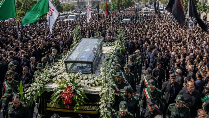 Ayatollah khamenei body