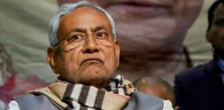 नीतीश कुमार के आवास के बाहर गोलियों की गूंज, फायरिंग में 2 युवक घायल Former CM Nitish Kumar