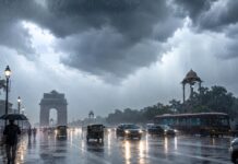 कल का मौसम: मॉनसून फिर होगा एक्टिव, दिल्ली-NCR समेत कई राज्यों में भारी बारिश का अलर्ट Weather forecast for tomorrow Heavy rain alert for several states including Delhi-NCR