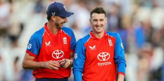 ENG vs IND: भारतीय टीम को मिली T20I इतिहास की सबसे शर्मनाक हार, अंग्रेजों के खिलाफ बल्लेबाजों ने किया ‘सरेंडर’ eng vs ind 3rd t20i