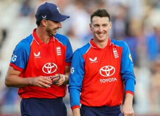 ENG vs IND: भारतीय टीम को मिली T20I इतिहास की सबसे शर्मनाक हार, अंग्रेजों के खिलाफ बल्लेबाजों ने किया ‘सरेंडर’ eng vs ind 3rd t20i