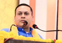 BJP ने बदली सोशल मीडिया की कमान, दीपक म्हस्के को बड़ी जिम्मेदारी; अमित मालवीय की जगह नियुक्ति BJP it cell Amit Malviya Deepak Mhaske social media convenor