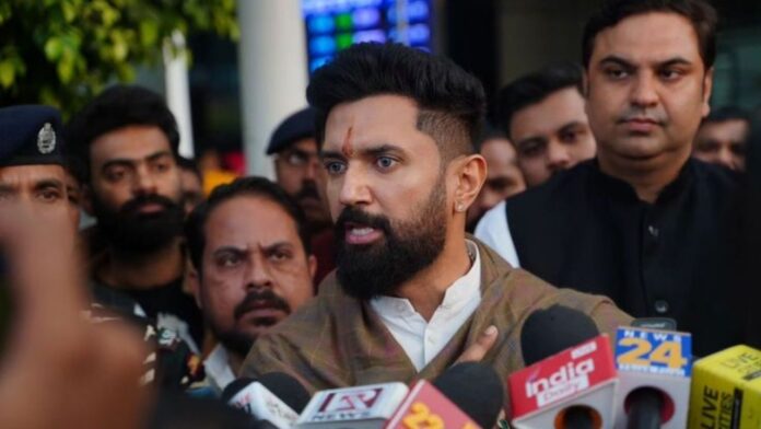 Chirag Paswan, Sanjay Kumar Singh Chirag Paswan, Sanjay Kumar Singh