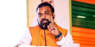 बिहार सरकार का राज्य में अफसरों के लिए सख्त हिदायत, विधायकों-सांसदों का फोन आया तो हर हाल में होगा उठाना Bihar Government Order Officials Must Answer Calls From MLAs And MPs