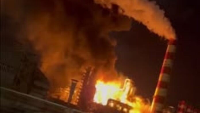Ukraine attack oil refinery attack Ukraine attack oil refinery attack