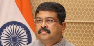 NEET पेपर लीक विवाद पर धर्मेंद्र प्रधान का बड़ा बयान, बोले- Gen Z को गुमराह करने की हुई कोशिश Dharmendra Pradhan