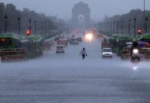 अगले 24 घंटे में दिल्ली- NCR में झमाझम बारिश का कहर Tomorrow Weather Report Delhi NCR red alert heavy rain
