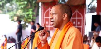 CM योगी ने यूपी चुनाव से पहले महिलाओं को दी 50 हजार की सौगात Yogi government scheme for women