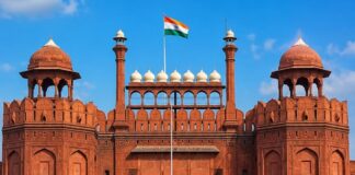 इस साल भारत किस तरह मना रहा स्वतंत्रता दिवस, जानें क्या है थीम Independence Day 2026