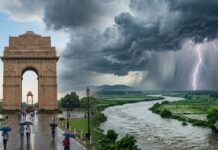 Today Weather: दिल्ली में आज फिर बदलेगा मौसम, IMD ने यूपी-बिहार से लेकर झारखंड तक भारी बारिश का अलर्ट जारी Delhi Weather Update