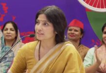 PDA में ‘A’ का अर्थ आधी आबादी, डिंपल का ऐलान- सपा सरकार बनी तो महिलाओं को मिलेंगे 40-40 हजार Samajwadi Party, Akhilesh Yadav, Dimple Yadav, Uttar Pradesh