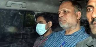 दिल्ली जल बोर्ड घोटाले मामले में पूर्व मंत्री सत्येंद्र जैन गिरफ्तार, ACB ने 5 अन्य आरोपियों को भी पकड़ा Satyendar Jain Arrested