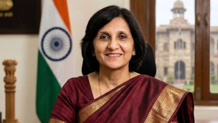 Who is IAS Deepti Gaur Who is IAS Deepti Gaur